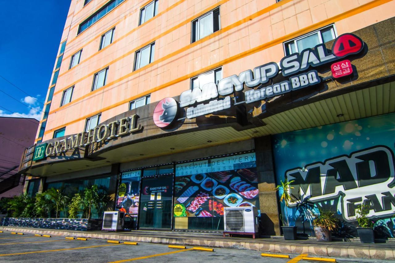 Dg Grami Hotel Paranaque City Eksteriør bilde
