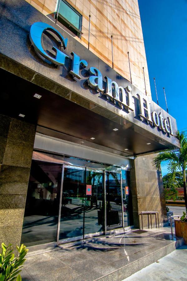 Dg Grami Hotel Paranaque City Eksteriør bilde