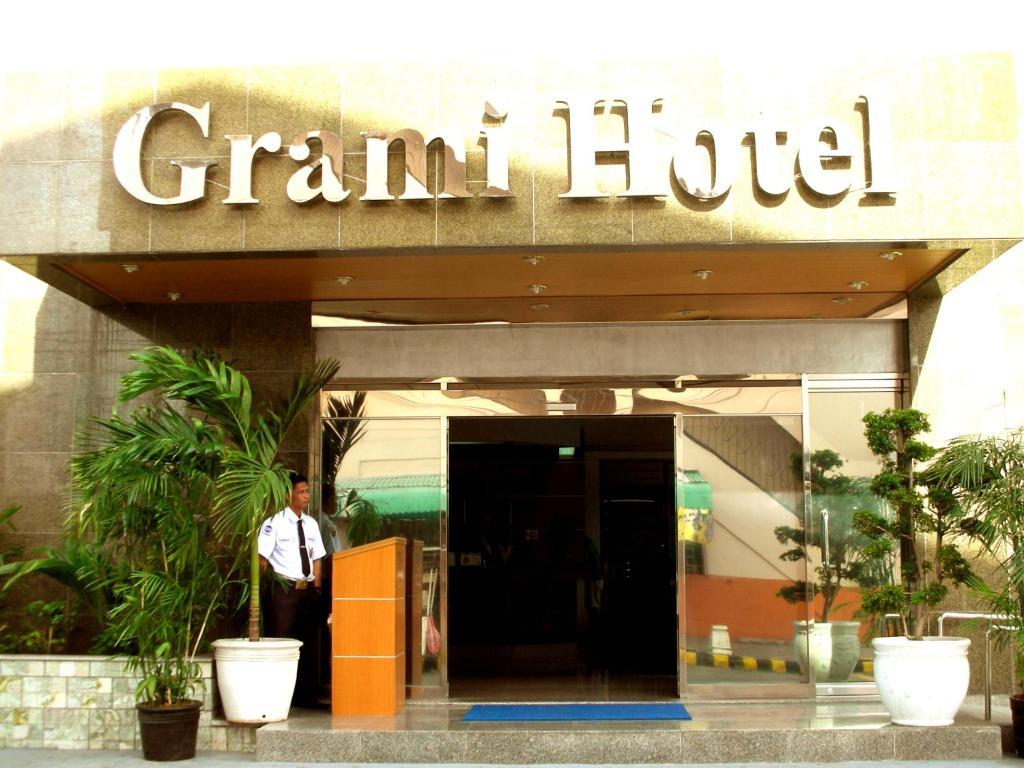 Dg Grami Hotel Paranaque City Eksteriør bilde